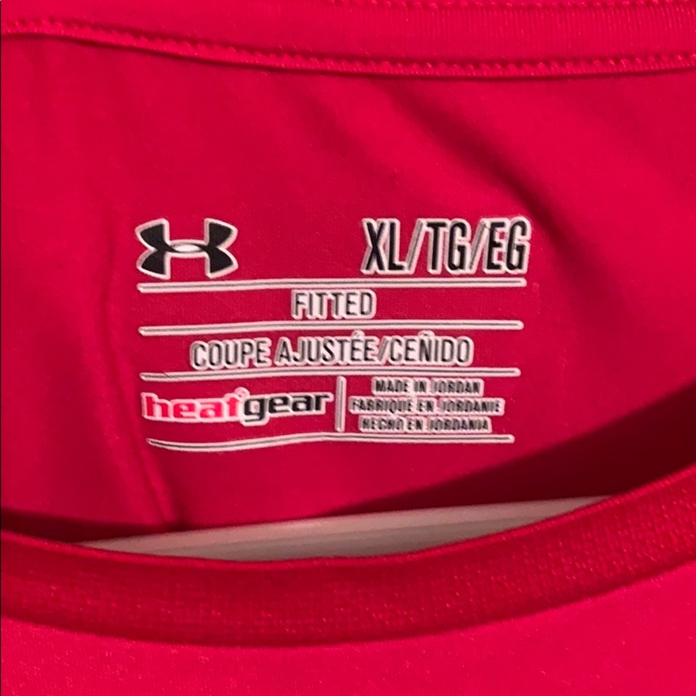 3 compression shirts - Picture 7 of 7